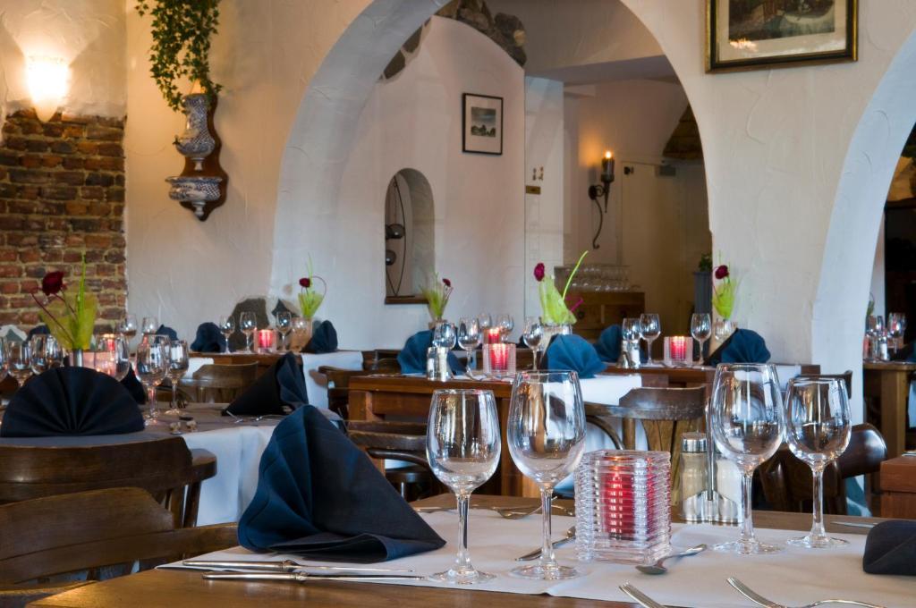 הן - סור - לסה Hotel Grenier Des Grottes מראה חיצוני תמונה